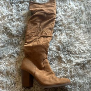 THE ANDREA FAUX SUEDE KNEE HIGH BOOT IN MOCHA